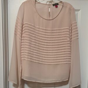 Vince Camuto  Blush Pintuck Long-Sleeve Blouse size M
Silver logo button